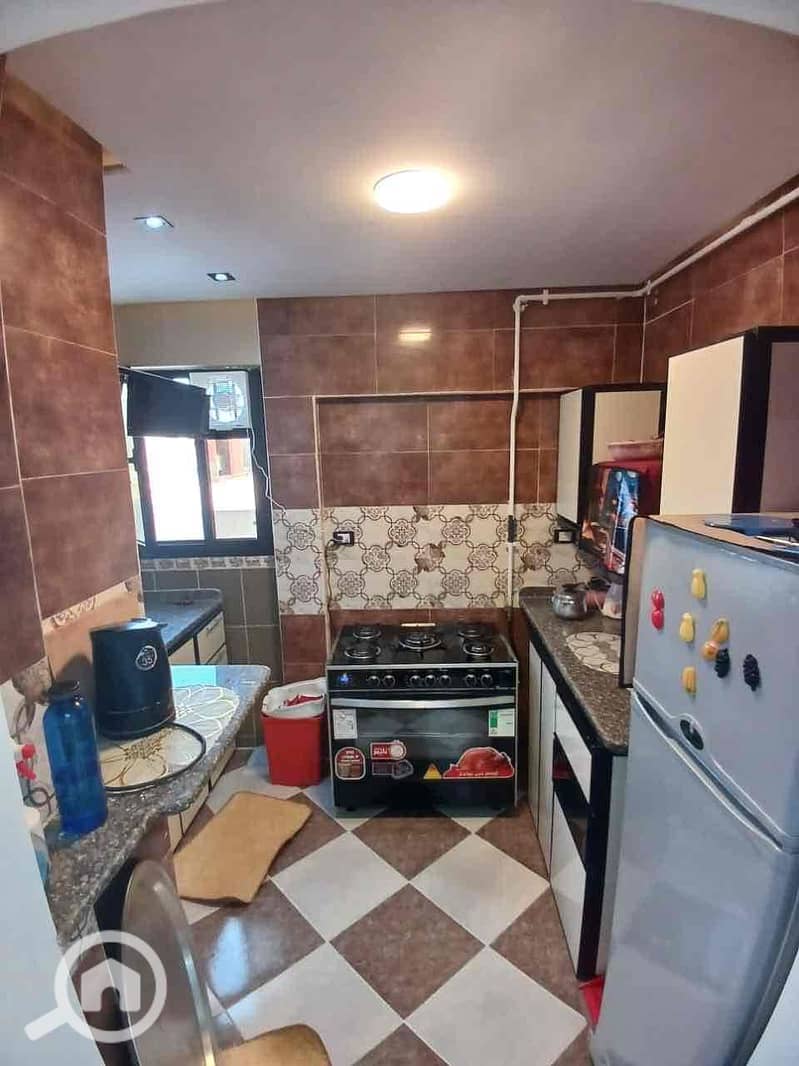 3 ff6b11b8-e48c-4b64-978e-e60b0f6e7f70. jpg