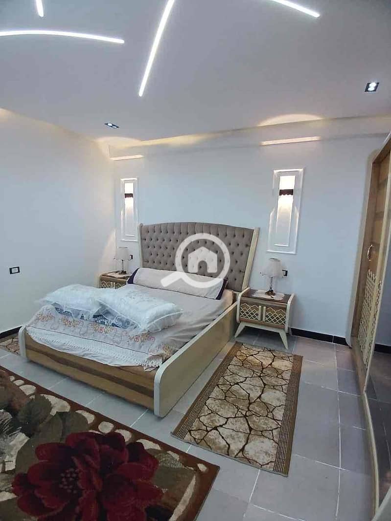 7 0ca56333-f295-40af-9840-ac556b26de87. jpg