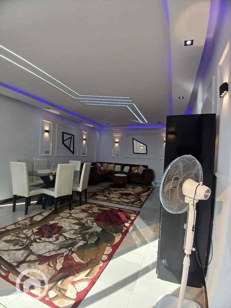 15 d16d1094-3c4b-44ab-89a2-e8e2e95fce1c. jpg