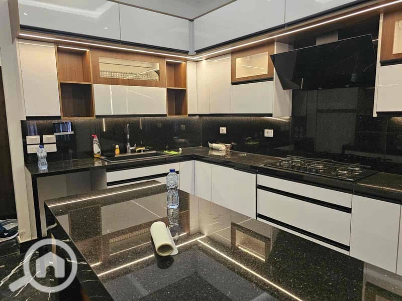 24 95124236-6ad8-41c9-aaba-482a047edb65. jpg