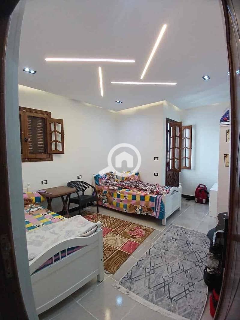 42 65cee739-6d9e-4f73-9f7e-c73af5af1036. jpg