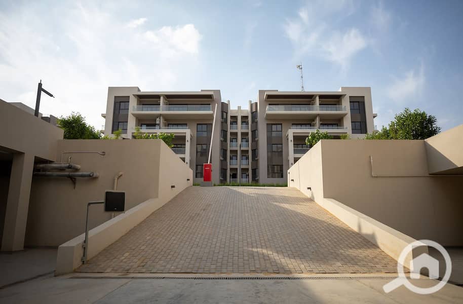 7 Dorra-Developments-Projects-Address-East-Gallery-Images-20. jpg