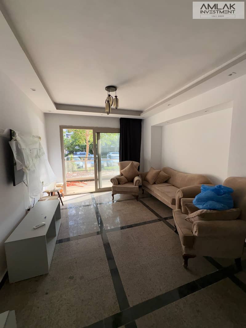 9 323337ed-fd33-4c82-8330-2c9c5b8e083b. jpeg