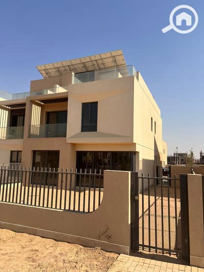 4 Bedroom Villa for Sale in Sheikh Zayed, Giza - WhatsApp Image 2025-10-26 at 16.37. 16_6ccb4416. jpg