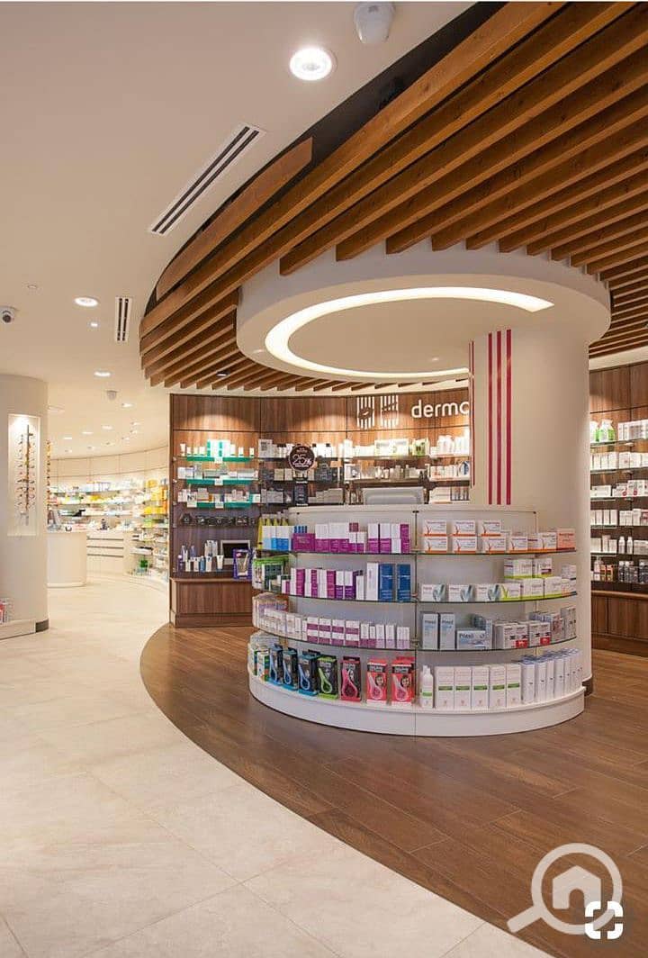 9 download (16). jpeg