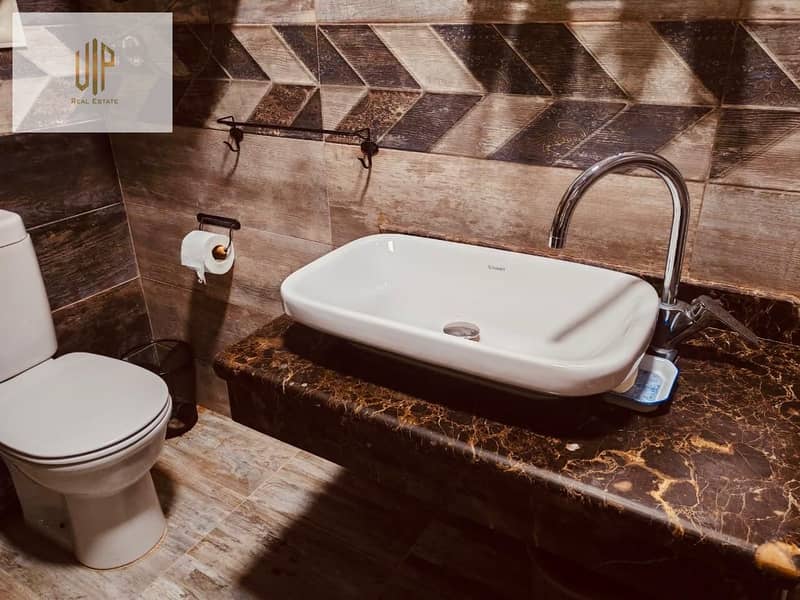 12 WhatsApp Image 2025-11-12 at 12.39. 40_38fae76d. jpg