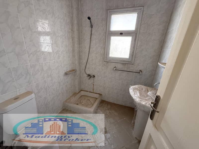 5 184c6e5c-ad24-4b56-8393-2a39e3103eb5. jpeg