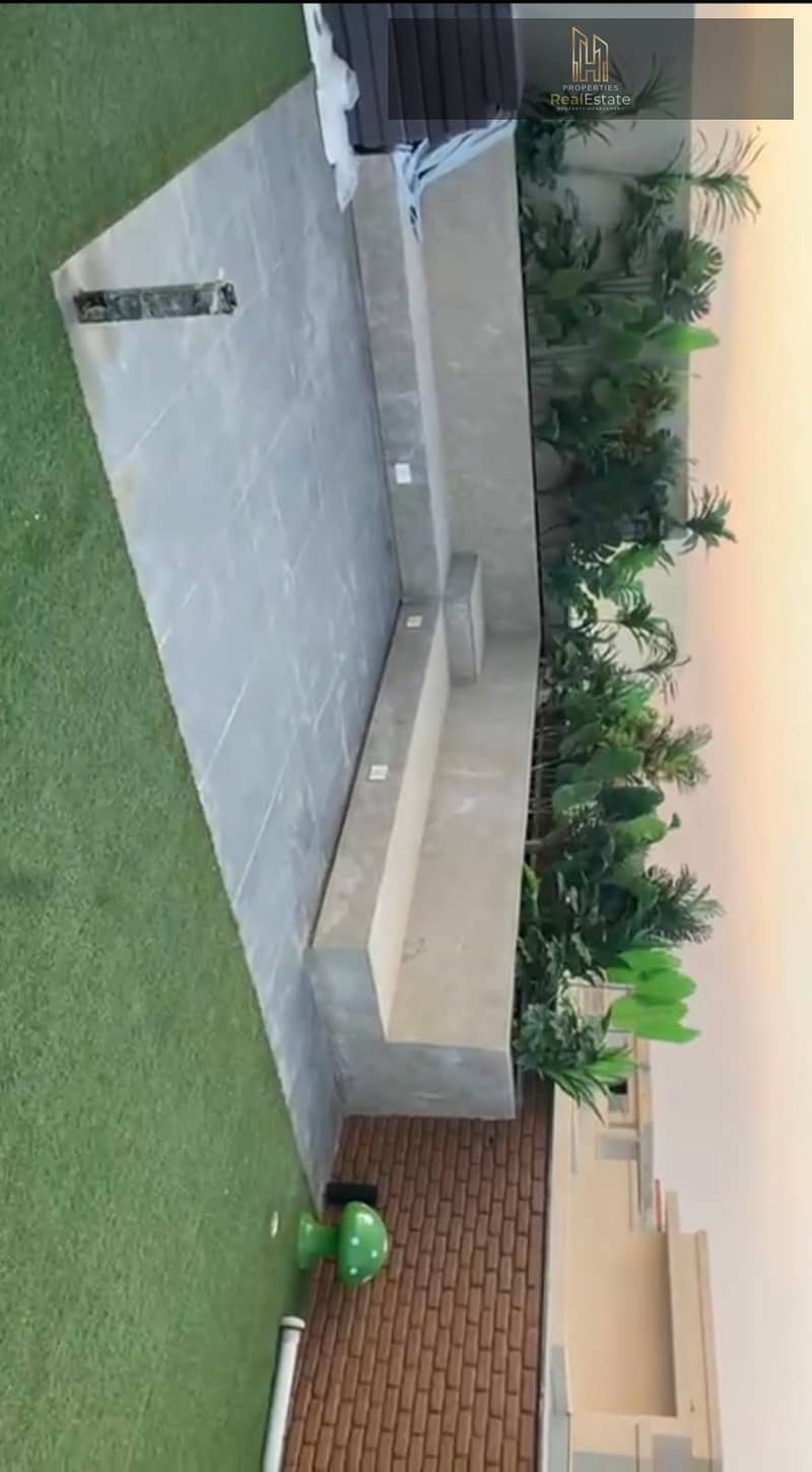 4 WhatsApp Image 2025-11-17 at 2.36. 03 PM. jpeg