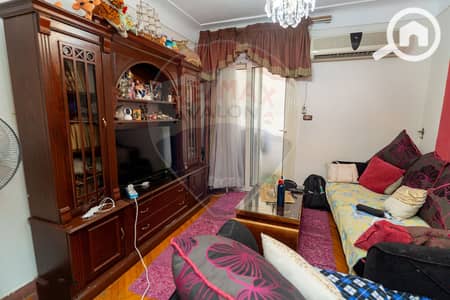 فلیٹ 4 غرف نوم للبيع في جليم، الإسكندرية - 1. jpg