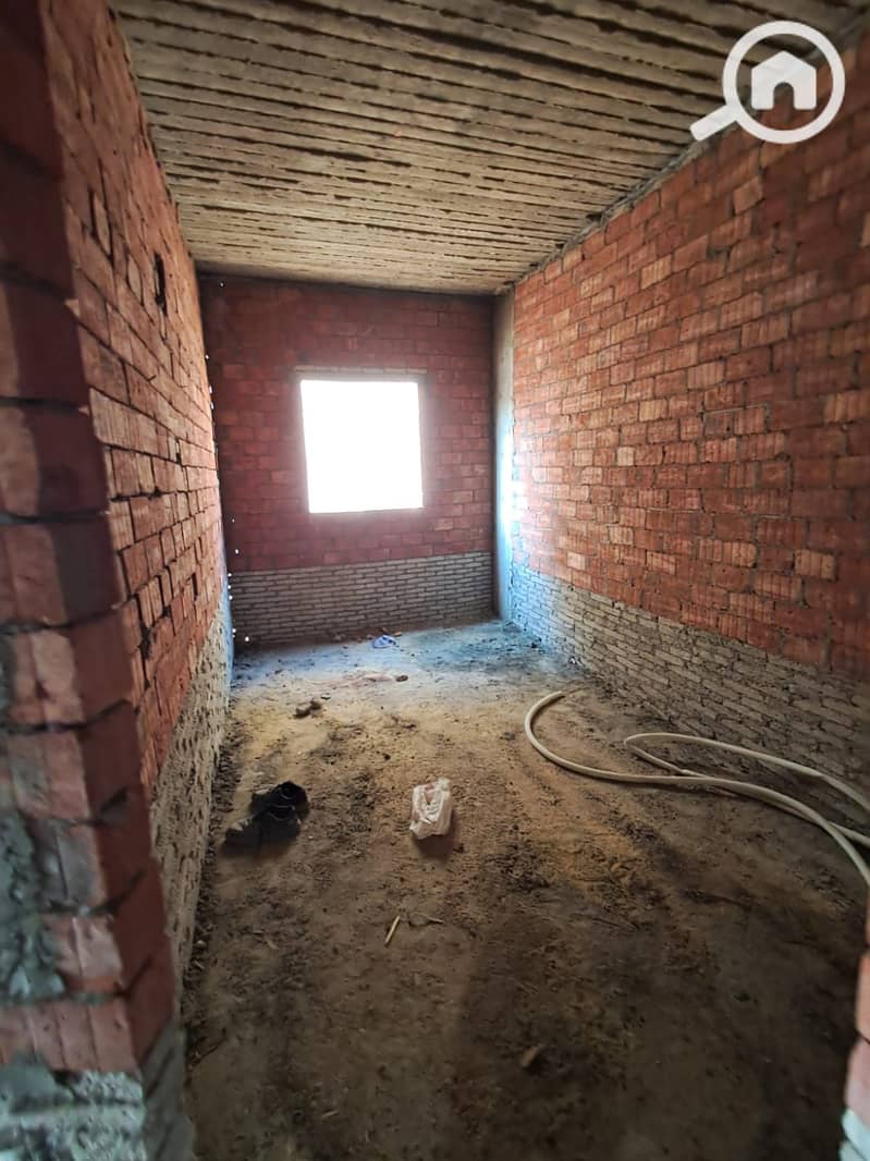 10 WhatsApp Image 2025-10-15 at 4.02. 50 PM (2). jpeg