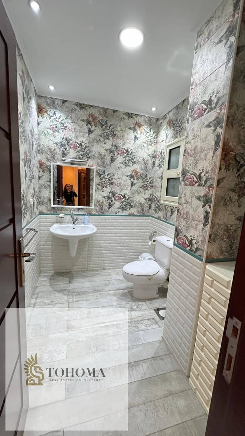 4 c3af1ca5-0ab6-4e8f-a352-bc95bdb78163. jpg