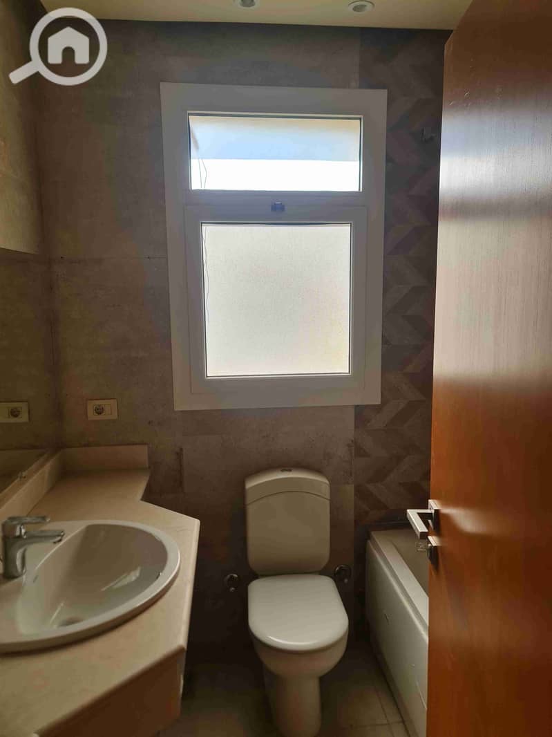 17 20251117_131104. jpg