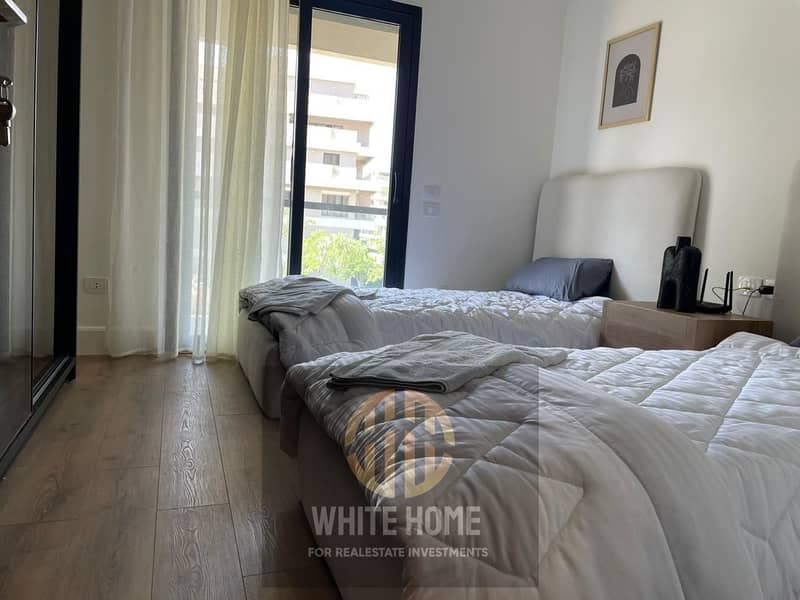 4 f1251ebe-f9c3-4ae0-bea7-e70a0dbb5d36. jpeg