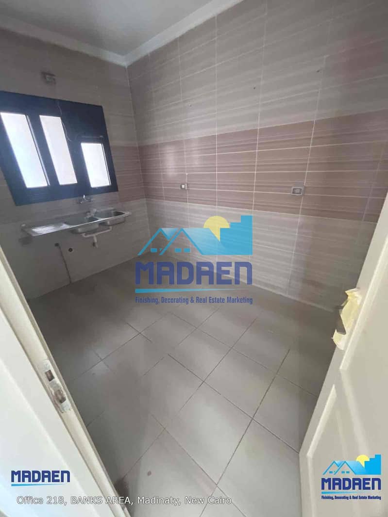 10 a89d9c38-3e27-48db-b20a-89291fd1c777. jpg