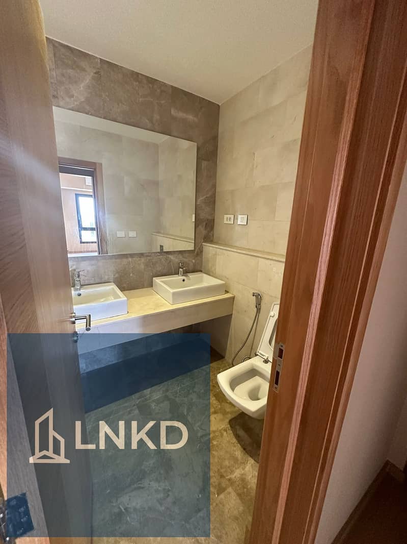 6 74aa7f49-d587-4dc8-85f6-b0b2d1378388. jpg