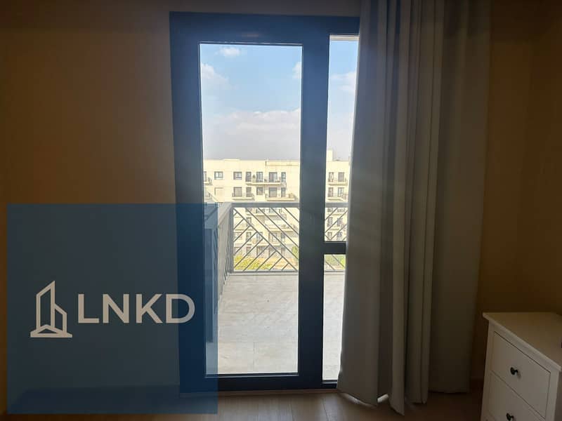 9 38353421-5a32-483d-bfe8-f970fc17f525. jpg