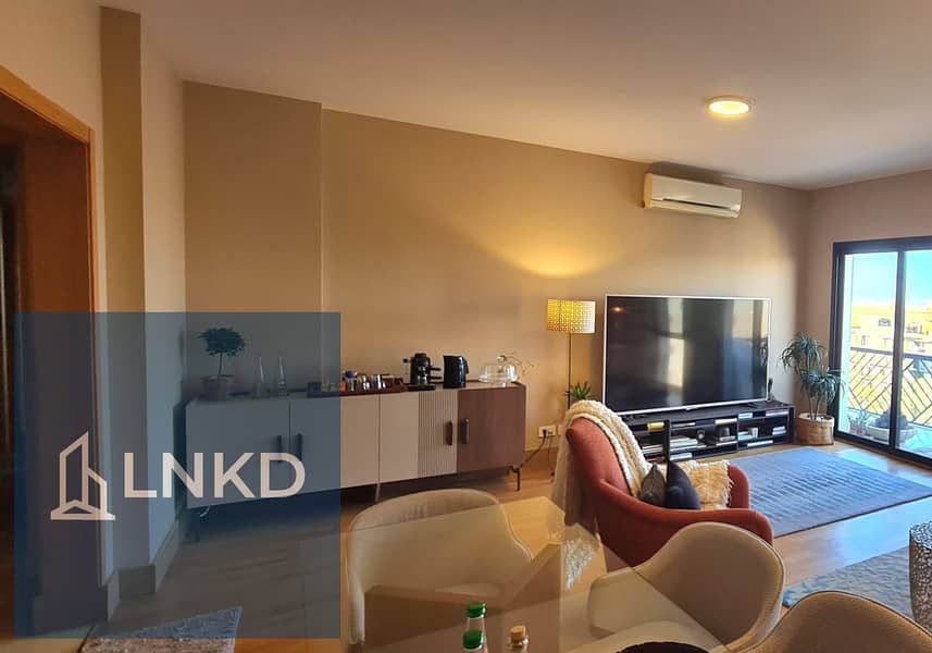 15 da3eea27-f325-4e0d-8e75-3e1eb32a4f4d. jpg