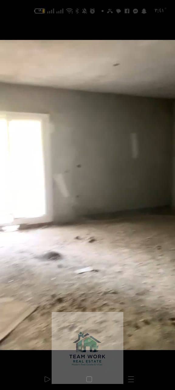 5 99542add-fbbc-4125-97c9-b13d862997f6. jpg