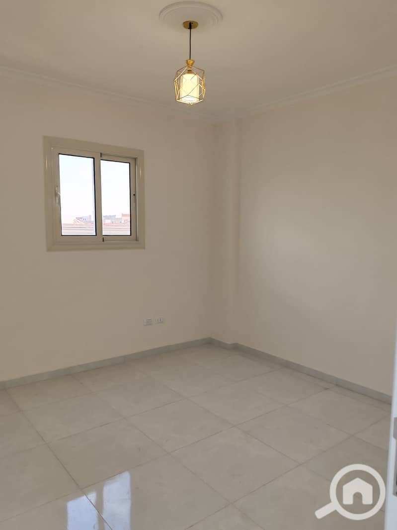 12 صورة واتساب بتاريخ 2025-11-15 في 22.15. 14_4d8d4c6b. jpg