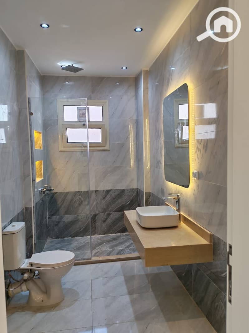 14 صورة واتساب بتاريخ 2025-11-15 في 22.15. 14_d06f95b7. jpg