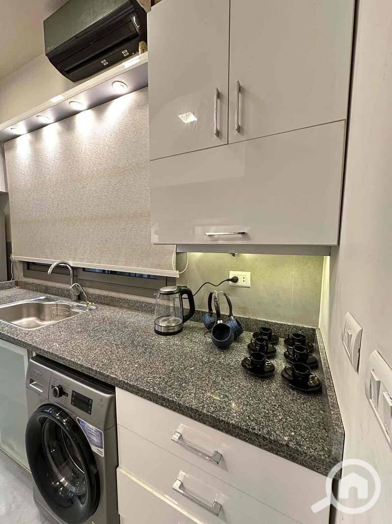 17 6b70c3ce-64a6-4e13-afe2-b03bcba87bc1. jpg