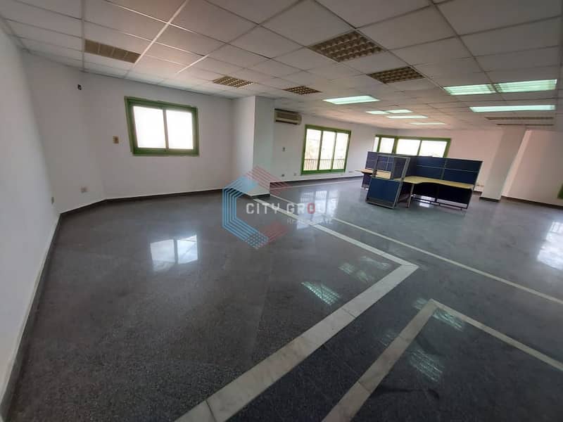 7 c3aaa99d-3a44-45a7-843f-6f0404afe645. jpg