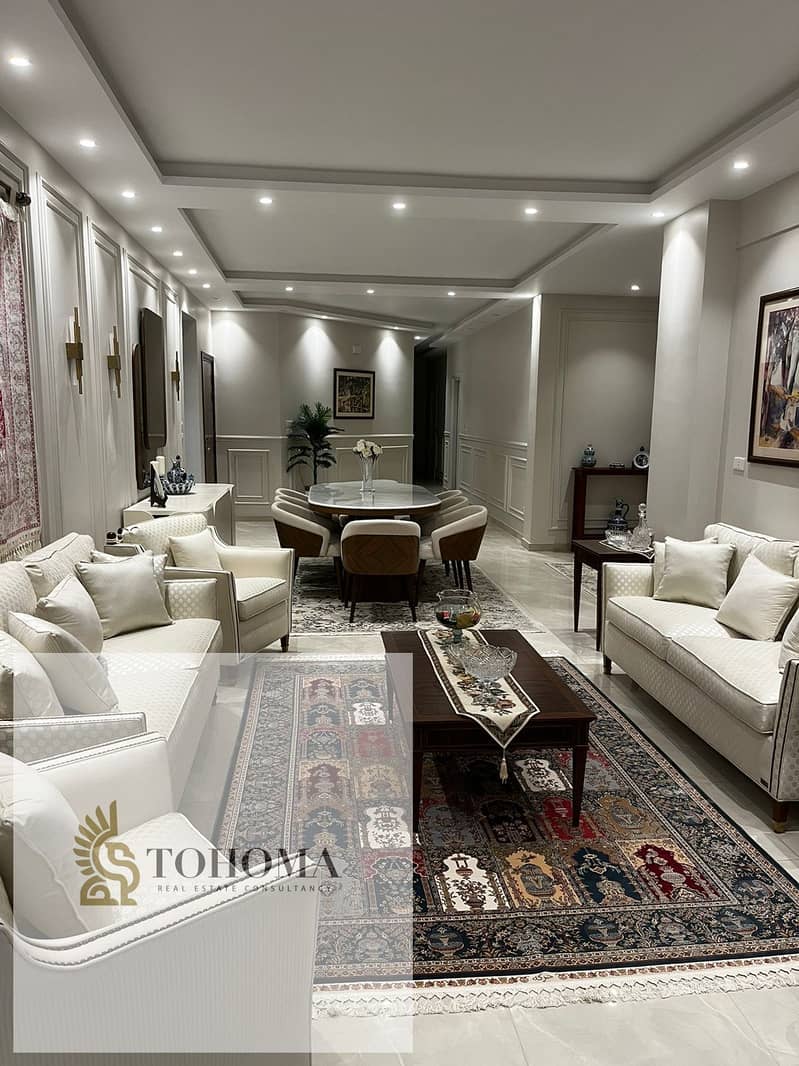 2 3270819e-ac41-43fa-b81a-26283c01f9cb. jpg