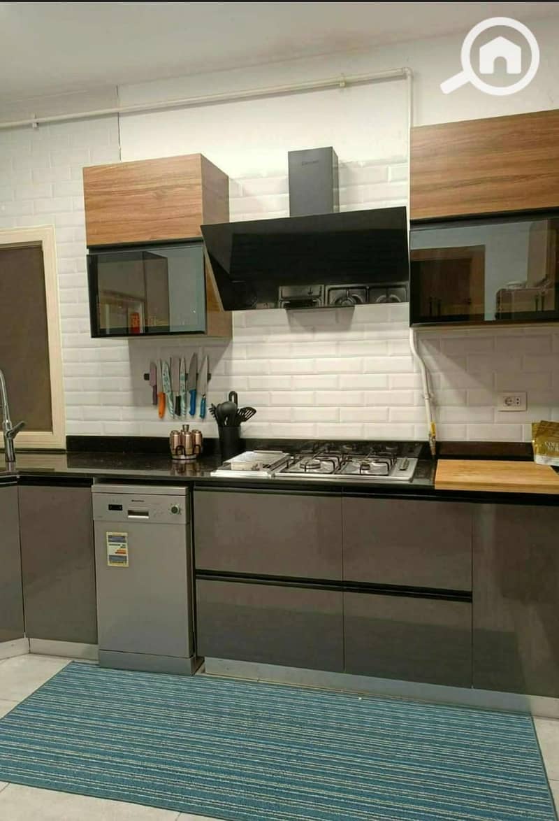 5 WhatsApp Image 2025-11-17 at 16.33. 48_0da15847. jpg