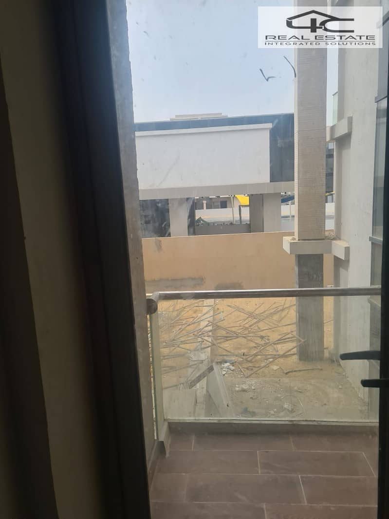 10 WhatsApp Image 2025-11-17 at 3.47. 34 PM. jpeg