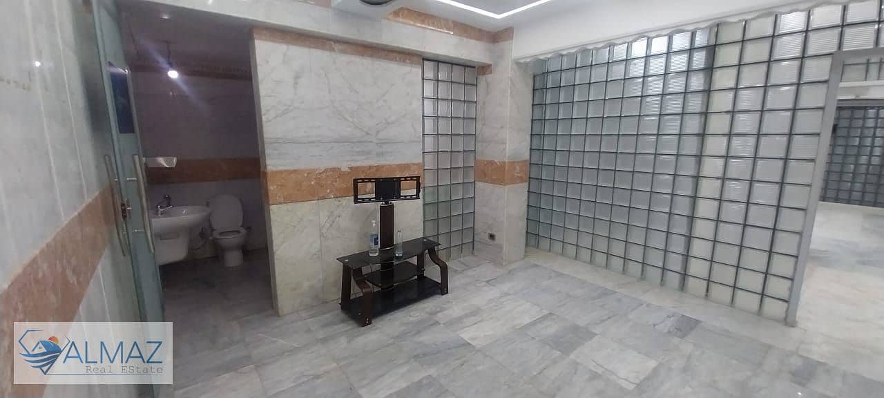 28 WhatsApp Image 2025-11-17 at 3.54. 01 PM (1). jpeg