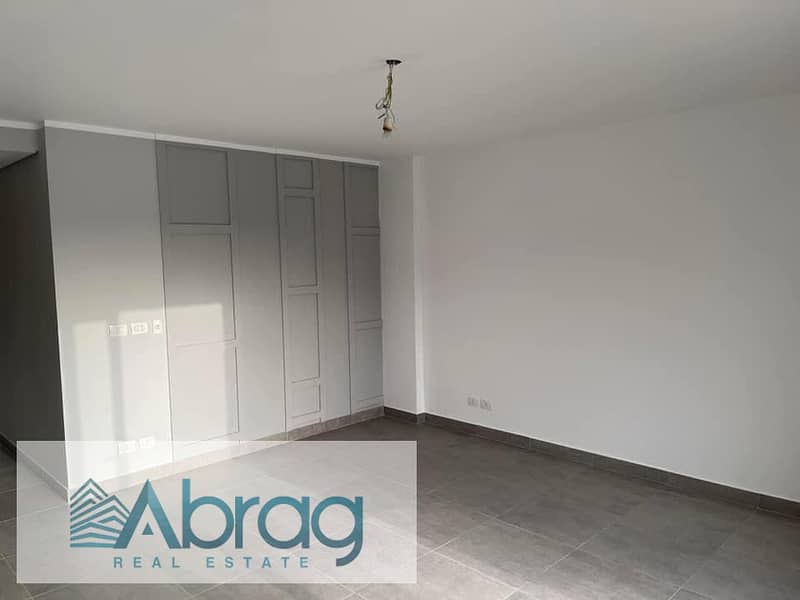 2 WhatsApp Image 2025-11-17 at 12.10. 47 PM. jpeg