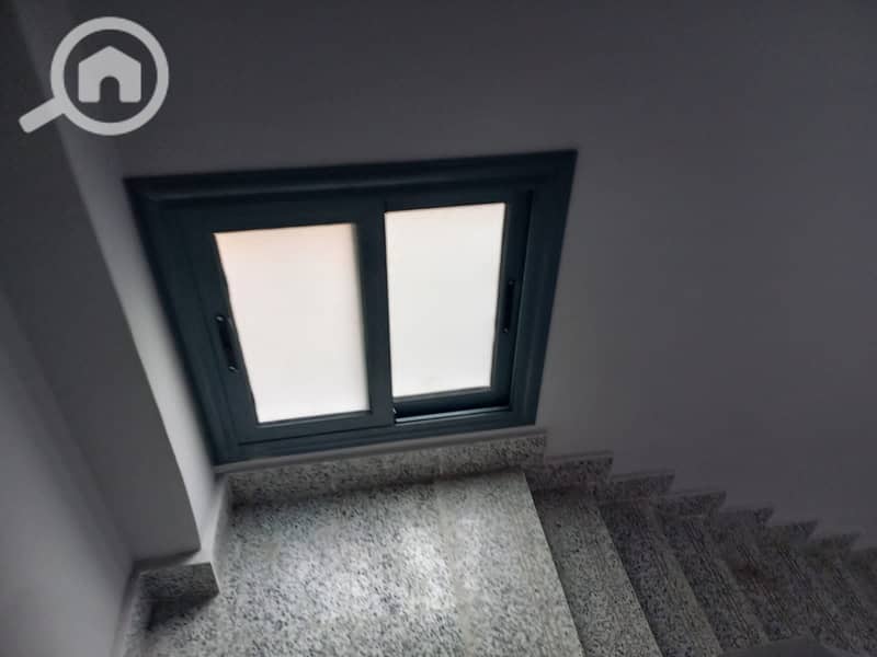 6 WhatsApp Image 2025-11-17 at 16.39. 32_3177232b. jpg