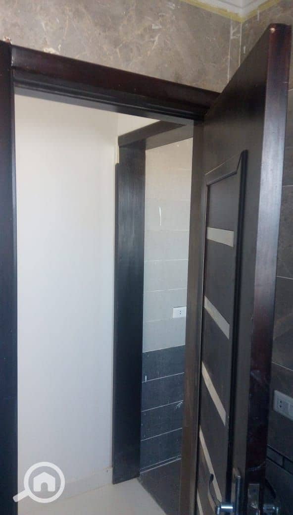 4 3a2b8fce-8d20-4f6d-8254-0e6ff1916f87. jpeg