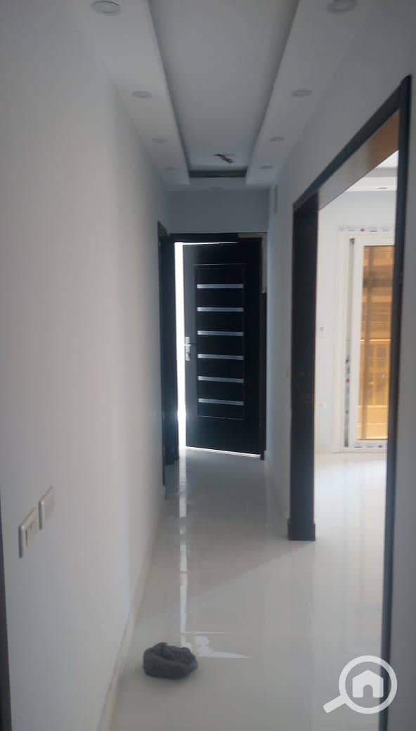 5 16b2ed5f-1809-4392-b81b-a16d85d105b5. jpeg