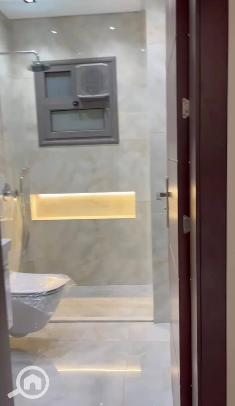 8 WhatsApp Image 2025-11-17 at 4.20. 03 PM (5). jpeg