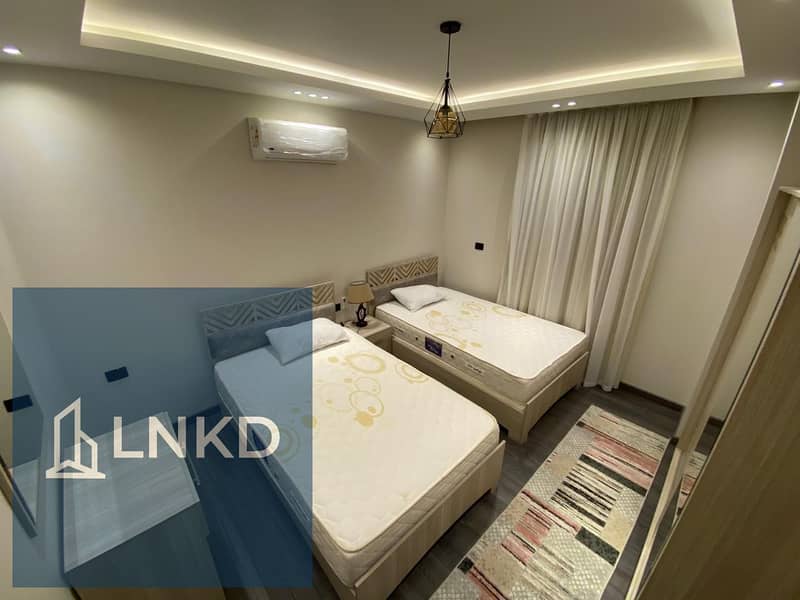 4 b9b37ff8-9c23-4e62-9761-3137772ab52a. jpg