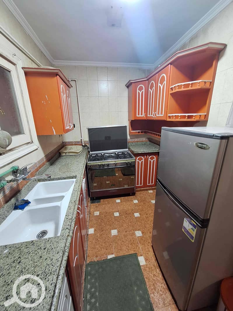 8 5dece7e4-ec97-4b2b-a0bc-f033e008c706. jpg