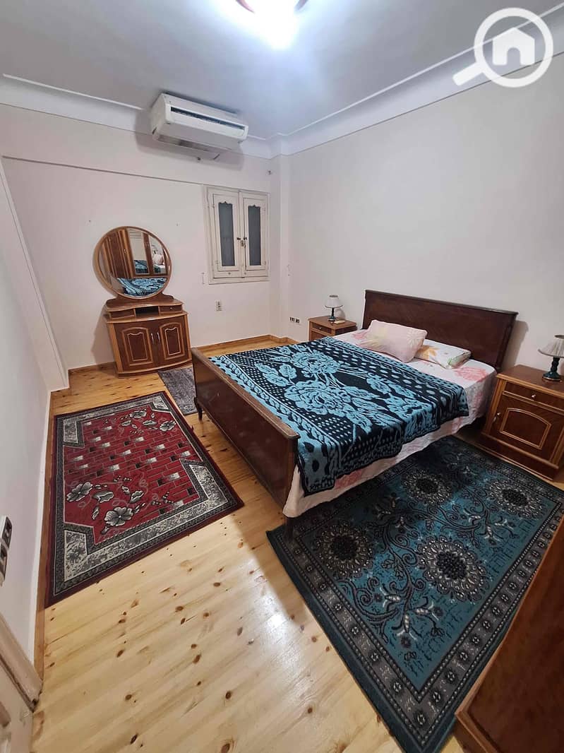 10 bb25d9a6-3384-445c-9b59-321297e3fa46. jpg