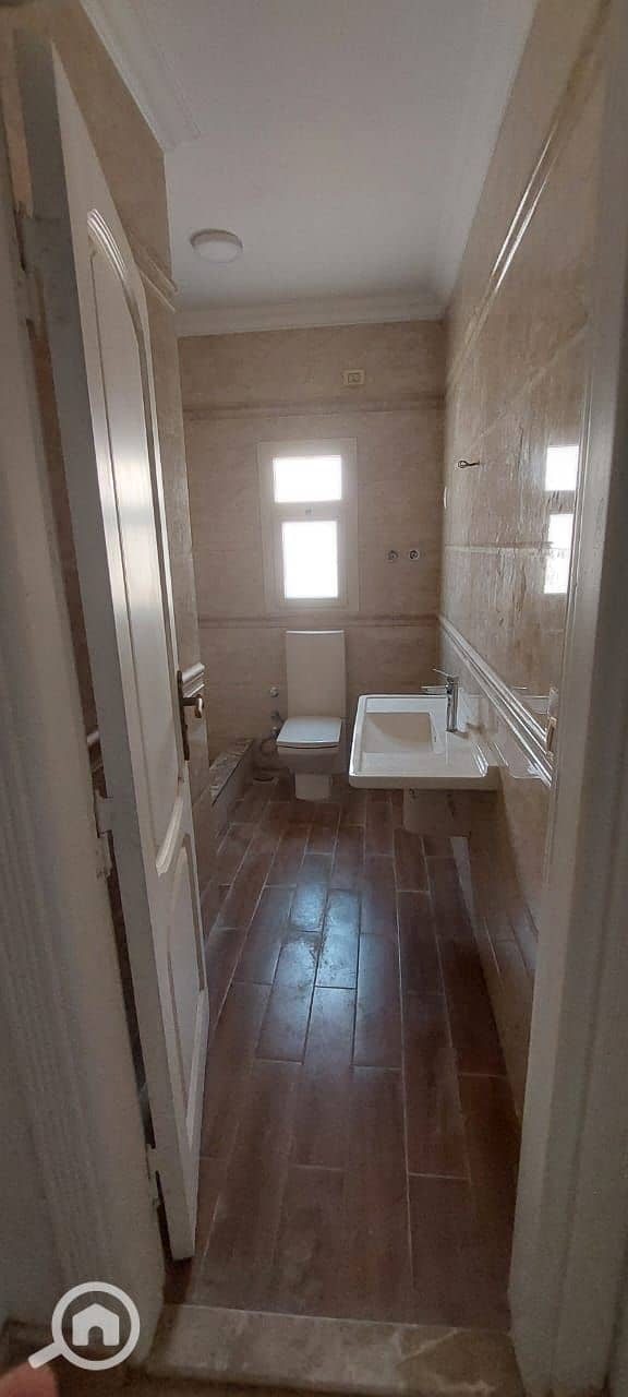 22 WhatsApp Image 2025-11-17 at 2.26. 45 PM. jpeg