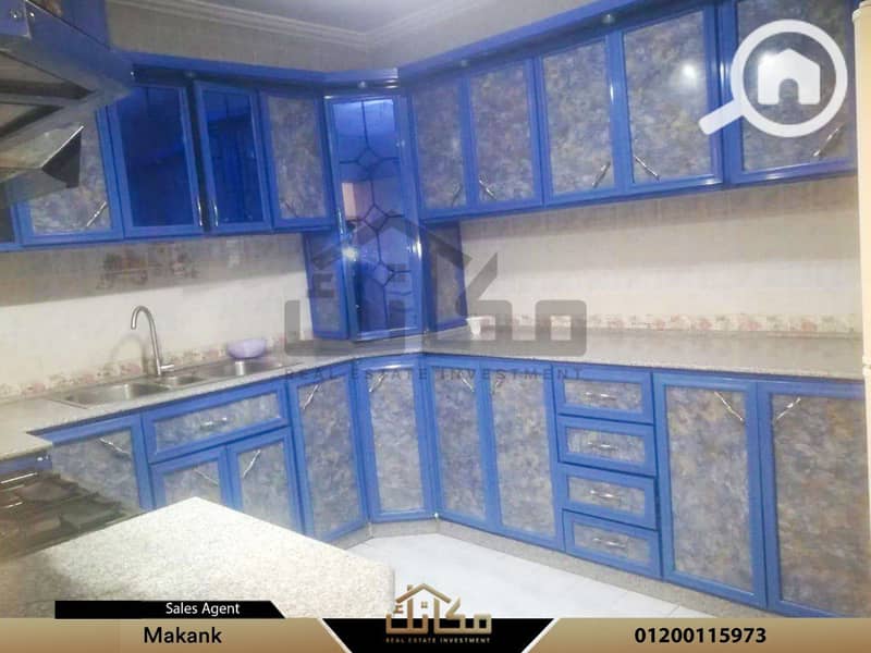 12 a03e54e1-ab21-46f0-9156-c6f608116df8. jpg