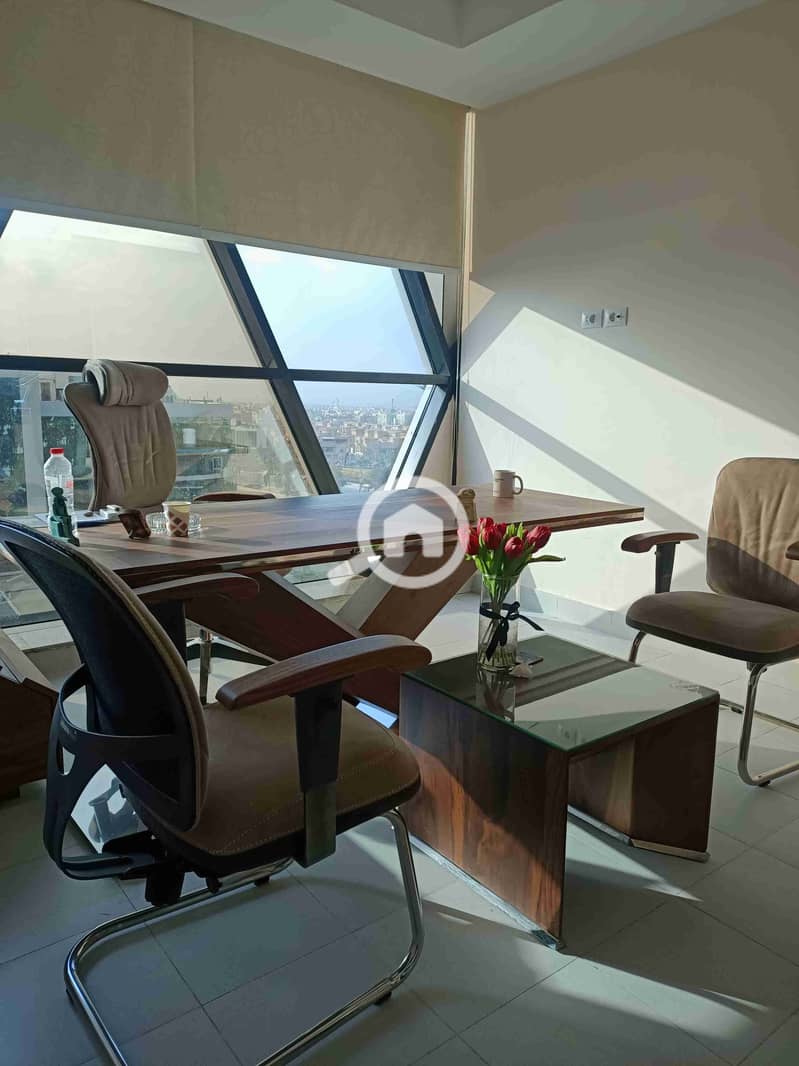 1000000056. jpg 1000000056. jpg