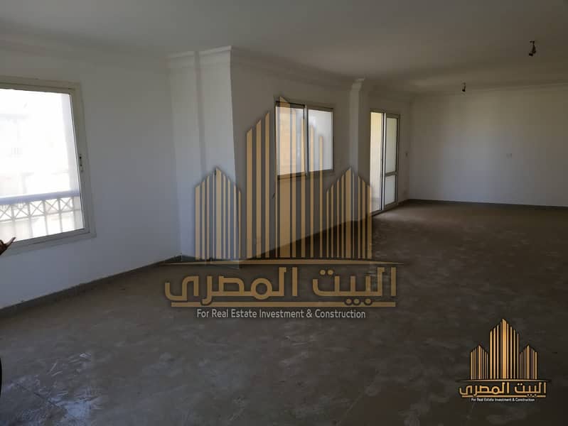 6 U152594 (12). jpeg