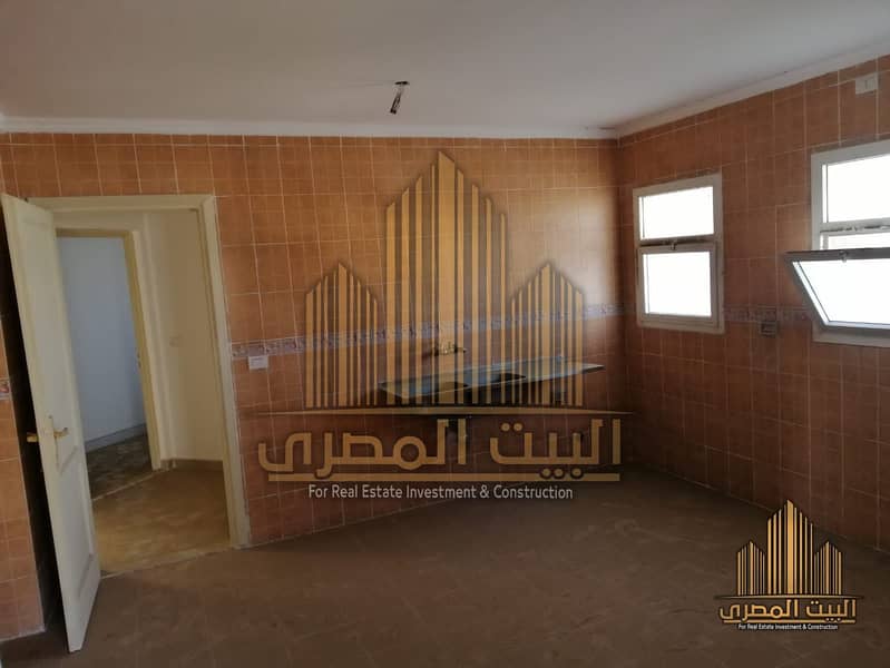 12 U152594 (16). jpeg