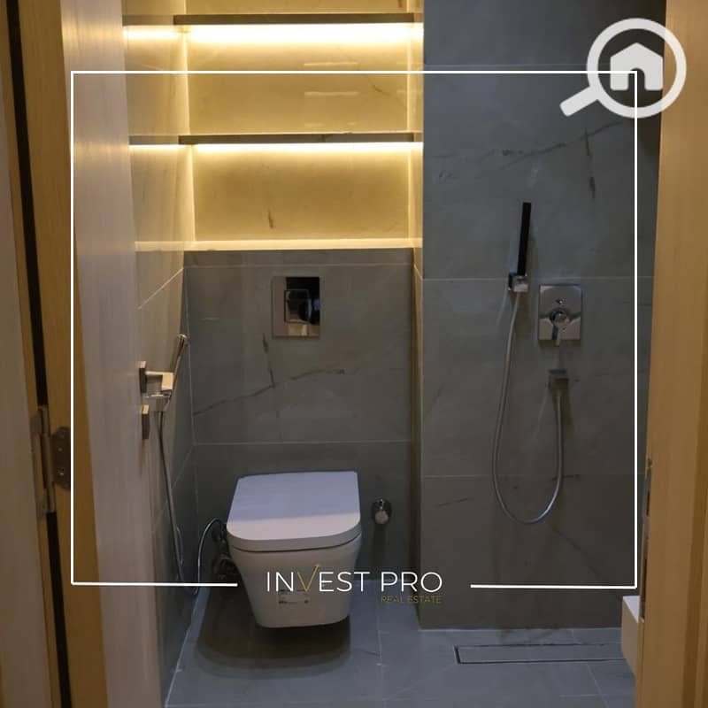 4 145m 25,000           . jpg