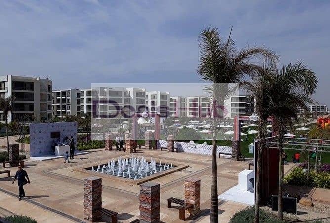 6 374389-5b48fo. jpg