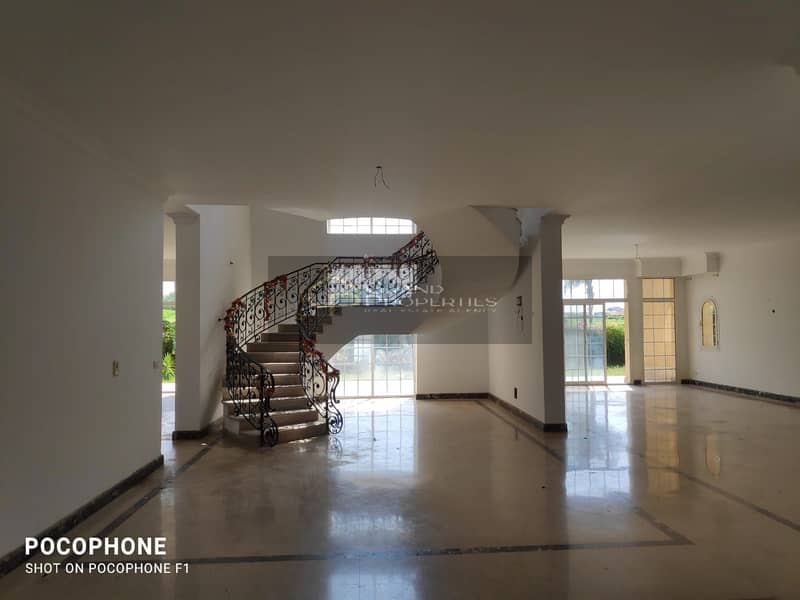 4 2ac9d690-78bd-4989-98ea-3ef00ef1ce04. jpg