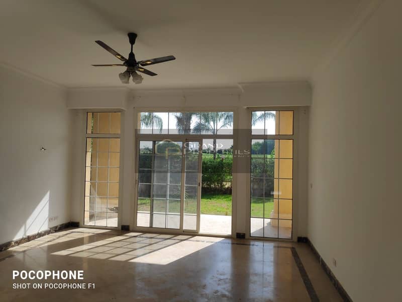 6 78a80bda-1b1b-4a51-a84d-a69731c2872c. jpg