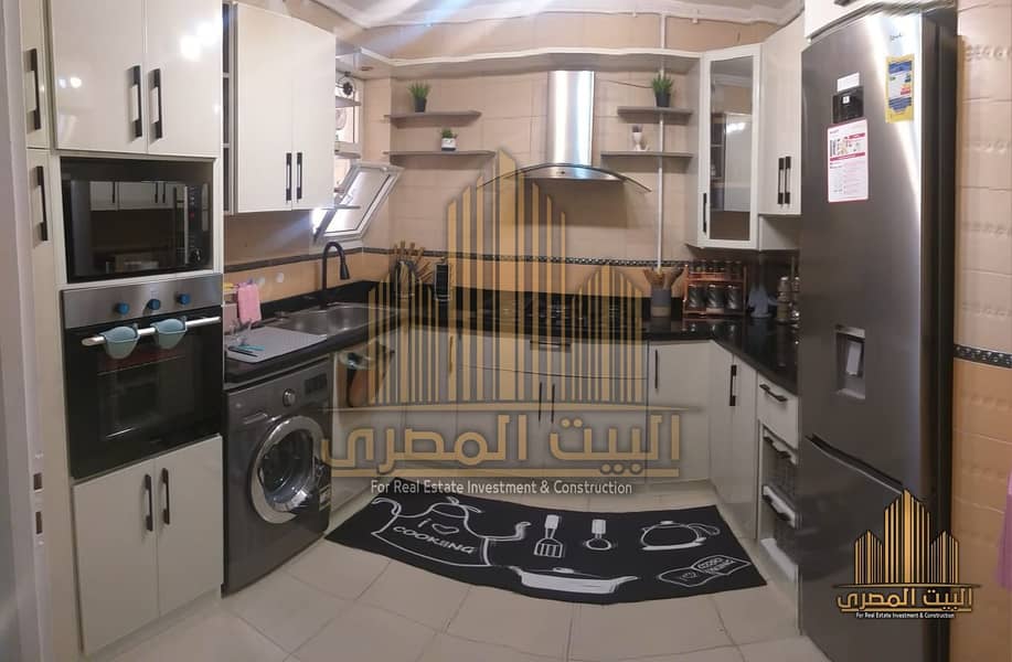 12 U581380 (7). jpeg