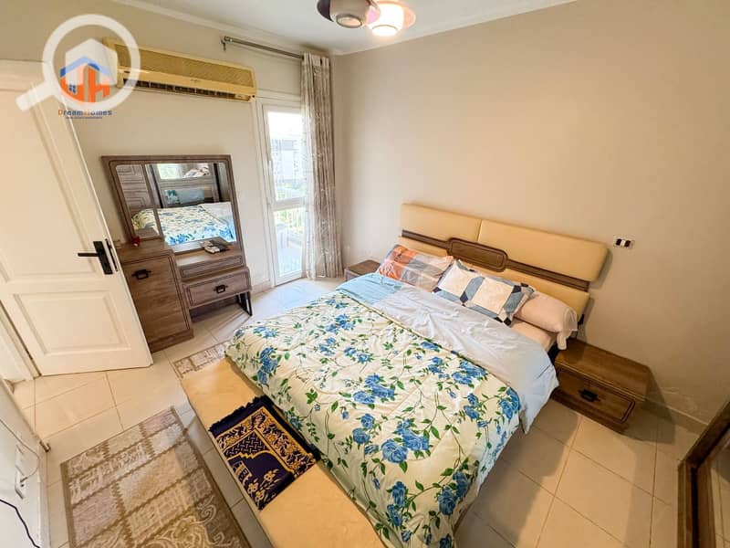 10 e9591c72-15d5-4ee3-8b1c-60ed8e25ffb7. jpeg