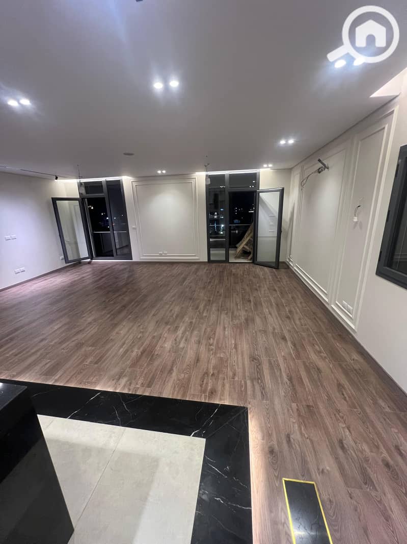 3 WhatsApp Image 2025-11-17 at 16.45. 47. jpeg